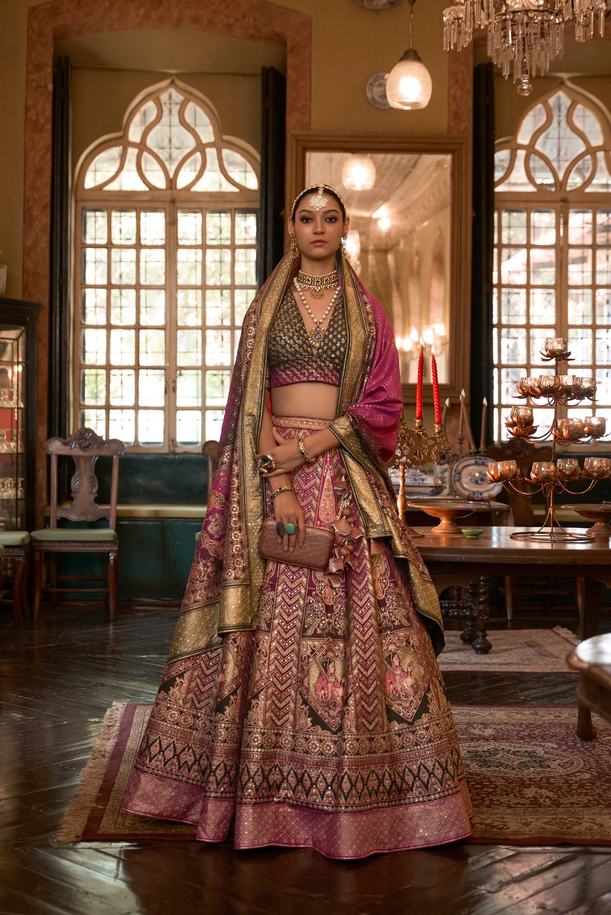 Lehenga Choli en soie rose scintillante 