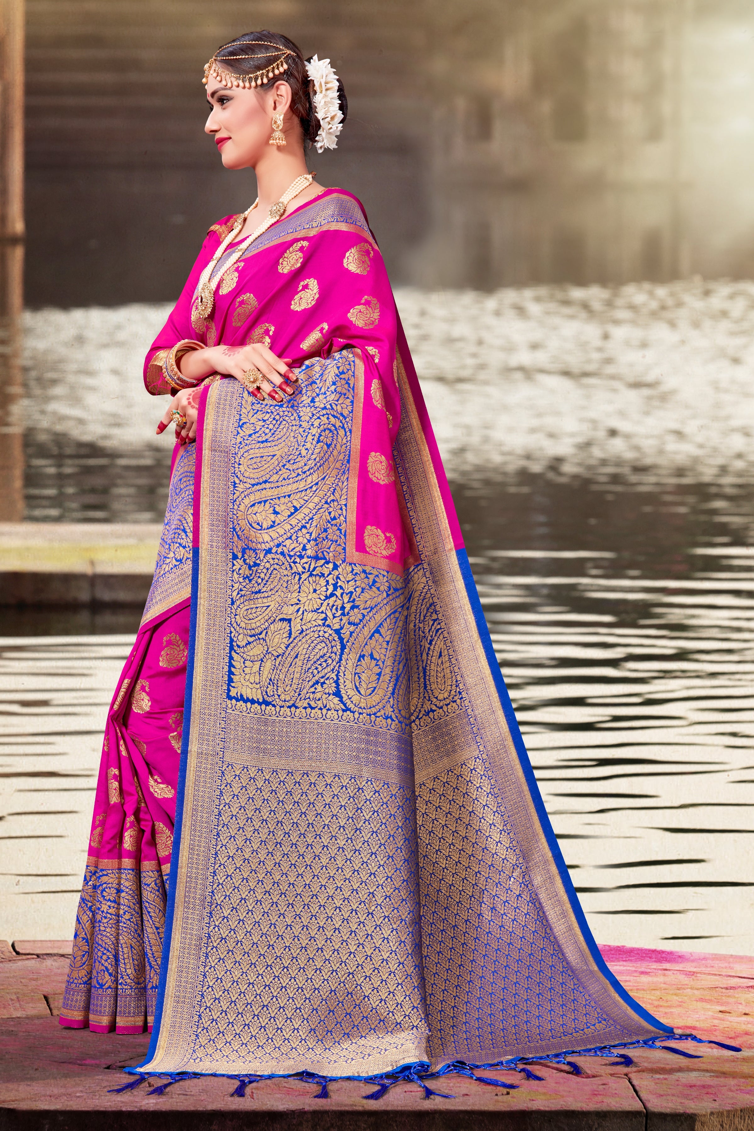 Pink Banarasi Art Silk Woven Saree