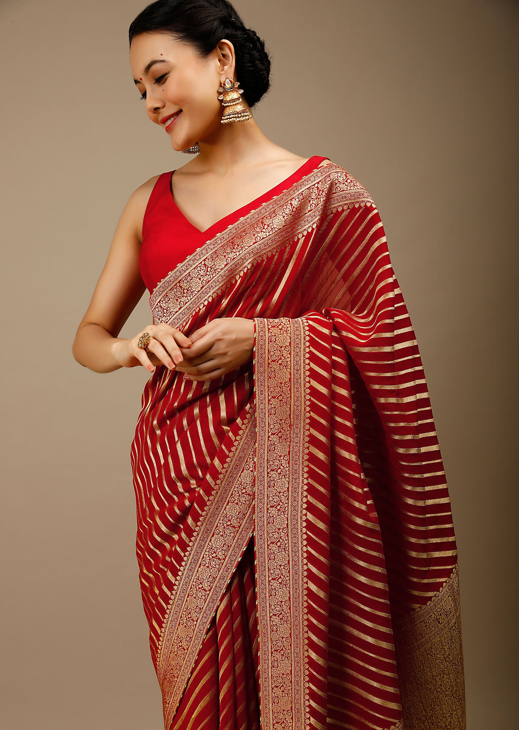 Sari tissé en soie d'art Banarasi rouge