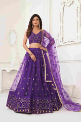 Lehenga Choli en filet brodé à paillettes violettes