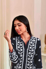 Kurti de broderie Chikankari en rayonne bleu marine