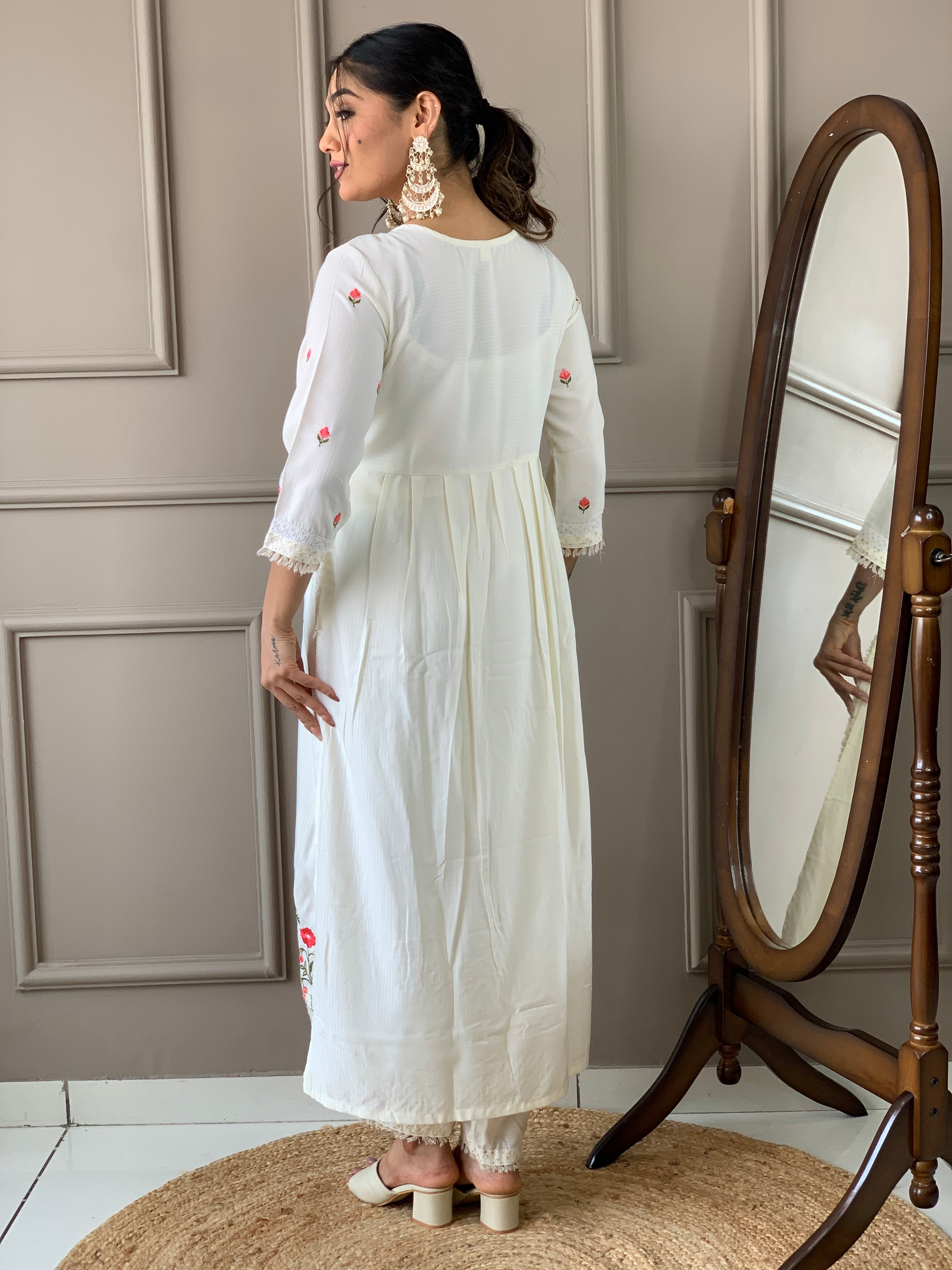 White Viscose Rayon Thread Embroidered Salwar Suit With Pant Dupatta