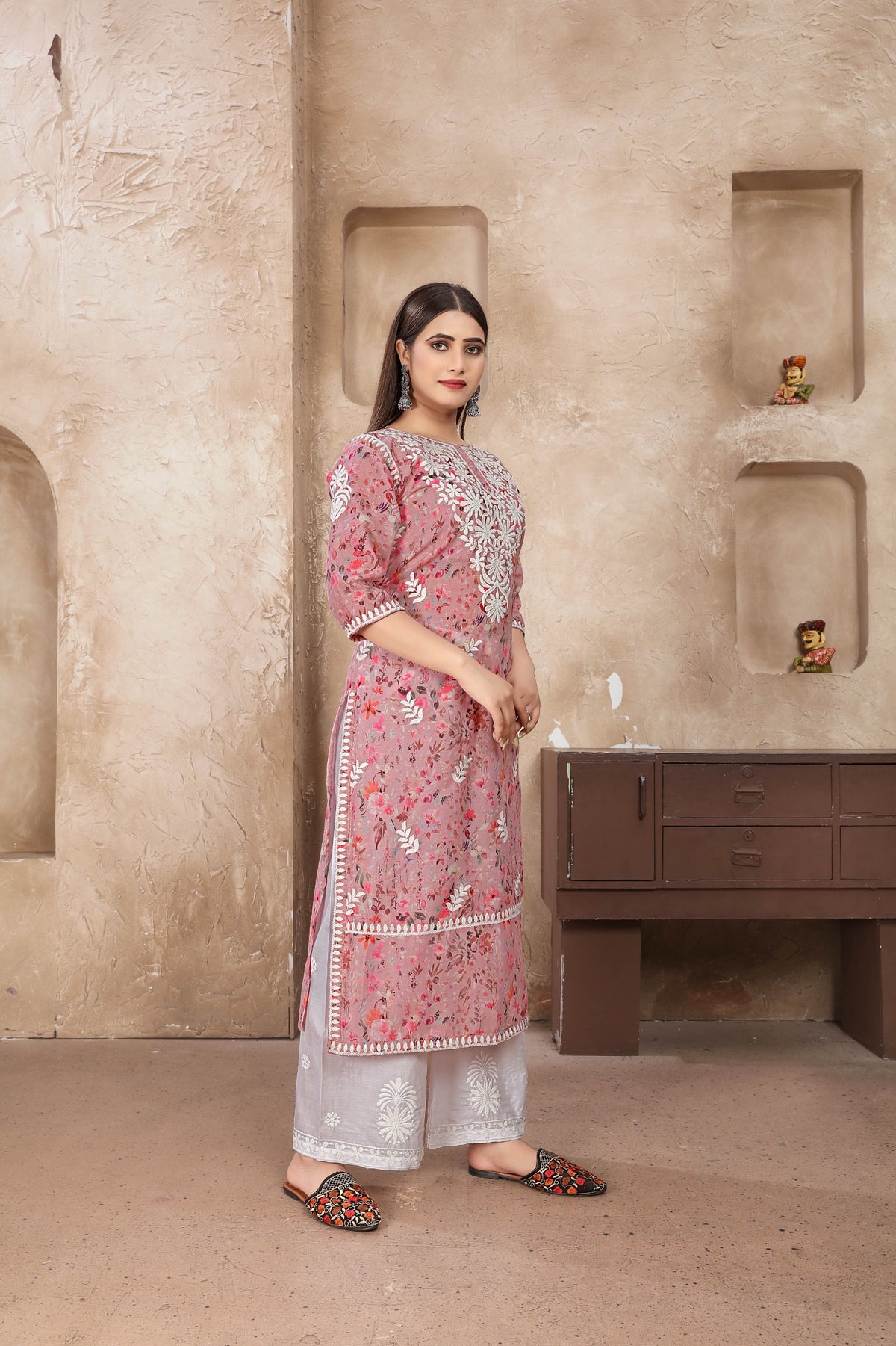 Pink Cotton Digital Printed Chikankari  Kurti With Pant