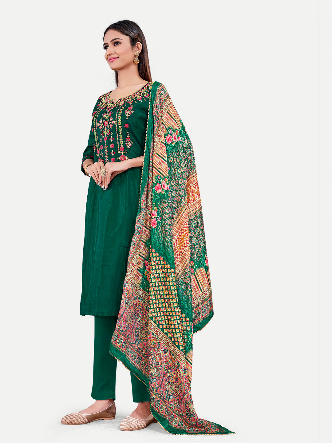 Costume Salwar brodé en soie Upada cousu vert bouteille avec pantalon imprimé Dupatta