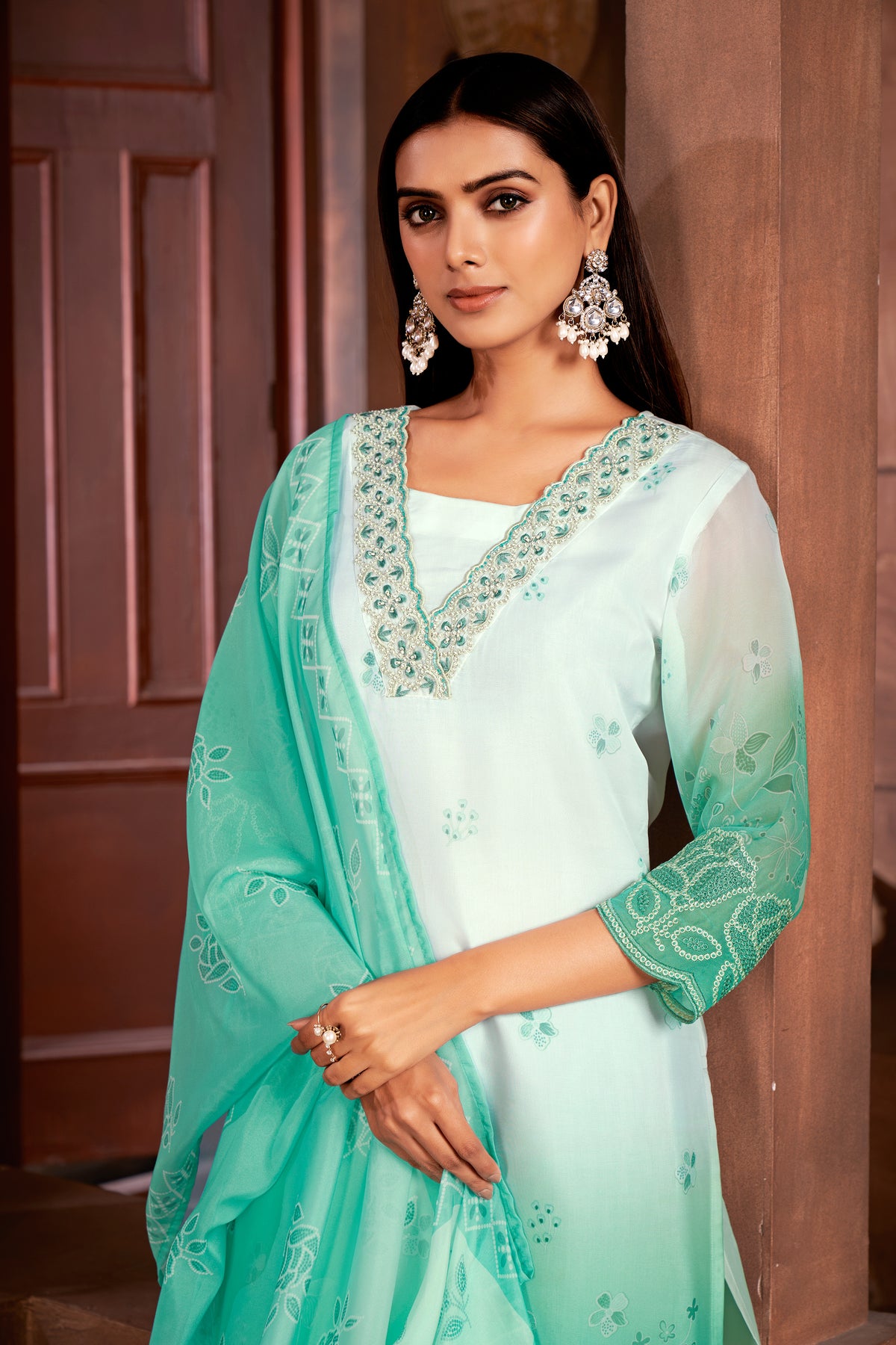 Costume Salwar en organza vert de mer avec pantalon Dupatta