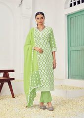 Costume Salwar Lucknowi en coton vert avec broderie Schiffli