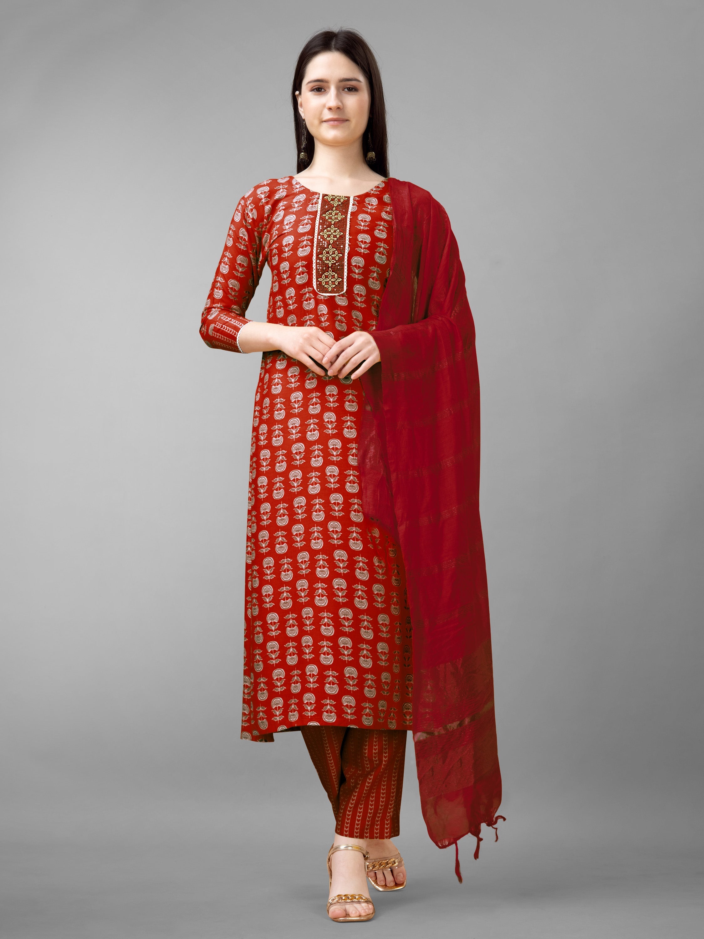 Costume Salwar imprimé en rayonne marron avec pantalon Dupatta