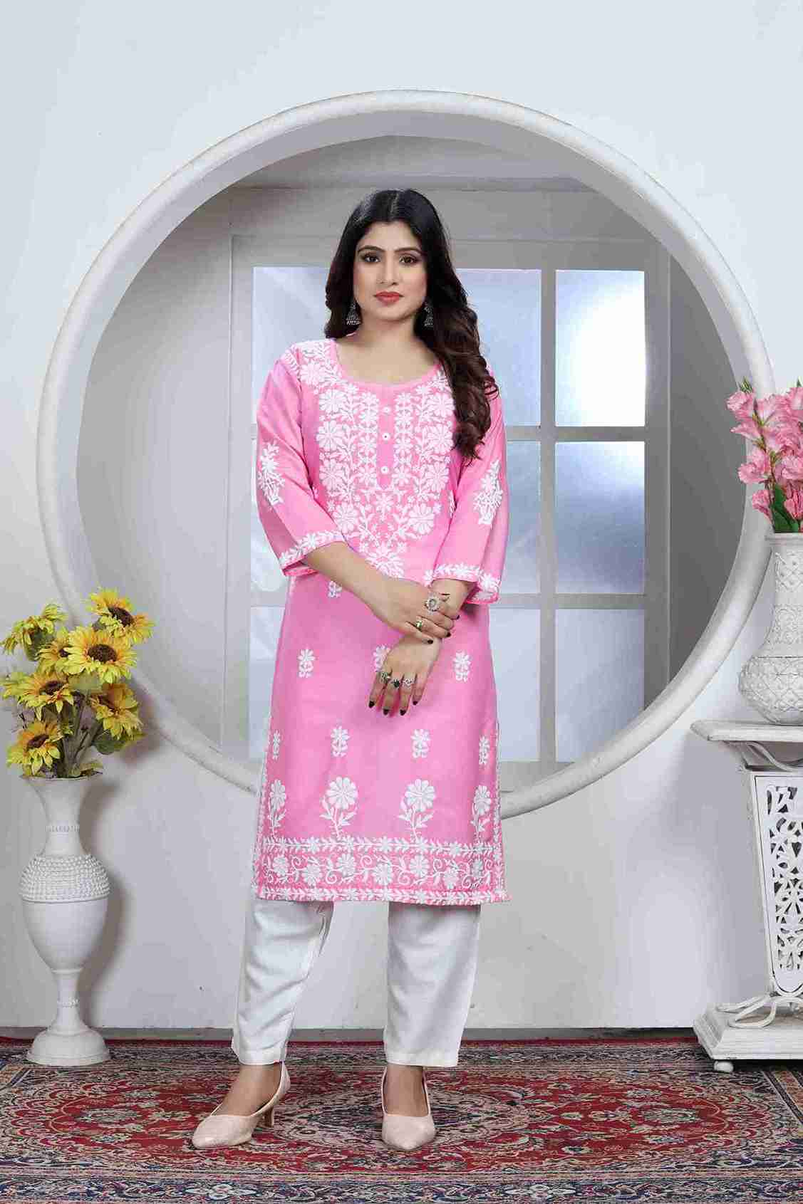 Rayonne rose Chikankari Kurti avec pantalon