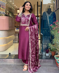 Wine Viscose Chanderi Embroidered Kurti With Pant Dupatta