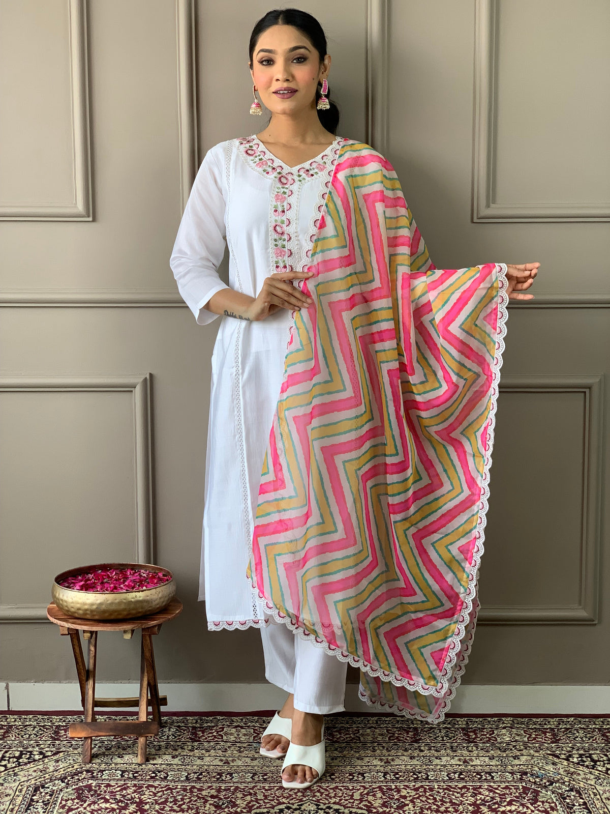 Pantalon Kurti brodé Chanderi en viscose blanche Dupatta