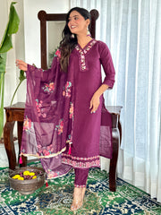 Burgundy Chanderi Embroidered  Kurti With Pant Dupatta