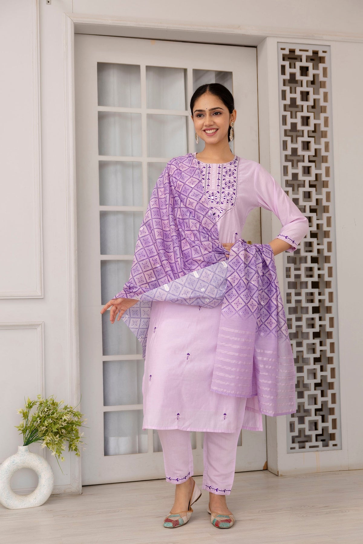 Lavendar Viscose Embroidered  Kurti With Pant Dupatta