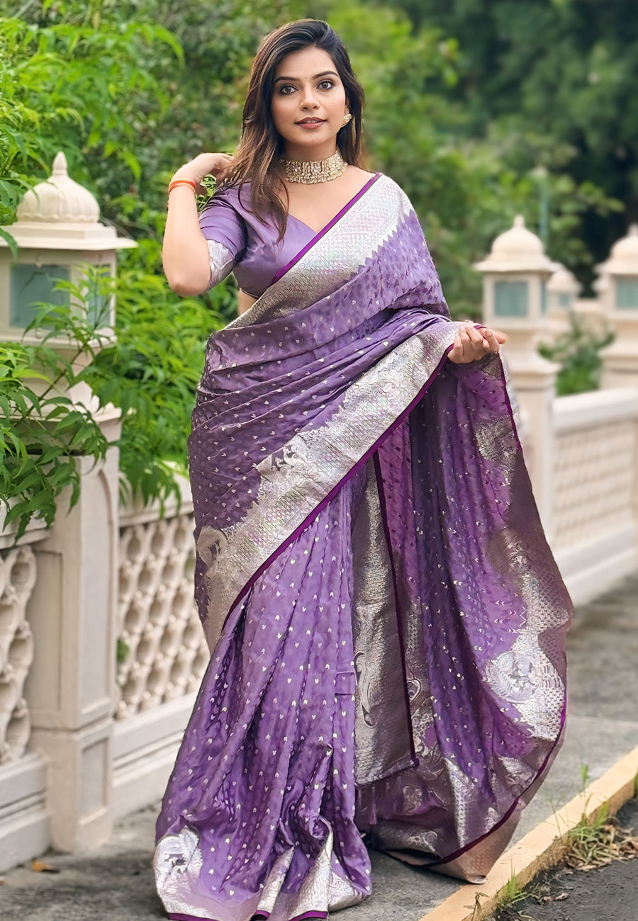 Sari tissé en soie Banarasi violet