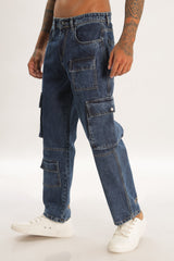 Pantalon cargo ample en denim bleu clair sur toute la longueur