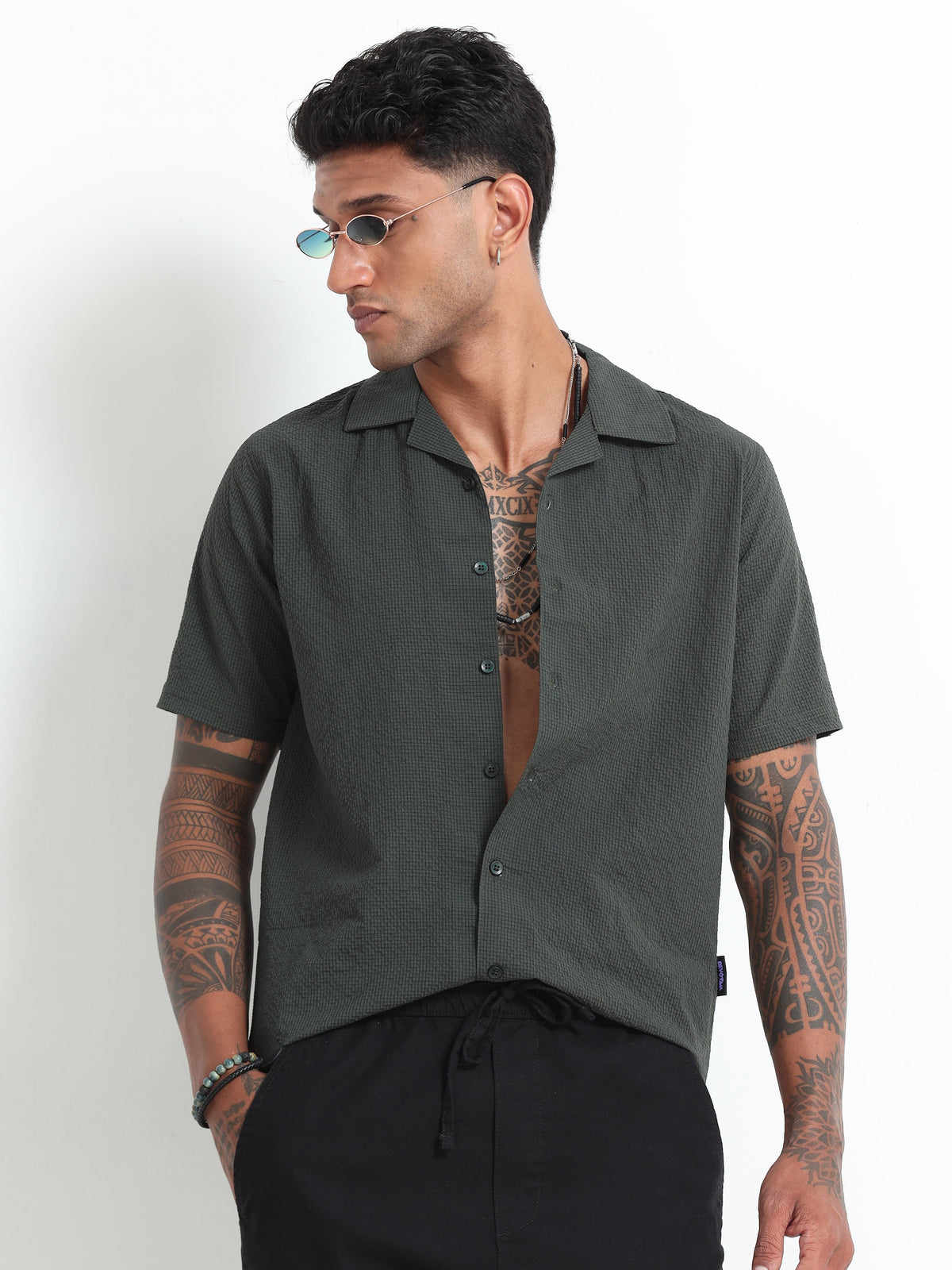 Bottle-Green Cotton Blend  Half Sleeves Regular Shirt