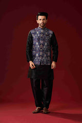 Men's Black Cotton Kurta Pajama Set With Printed Jacket