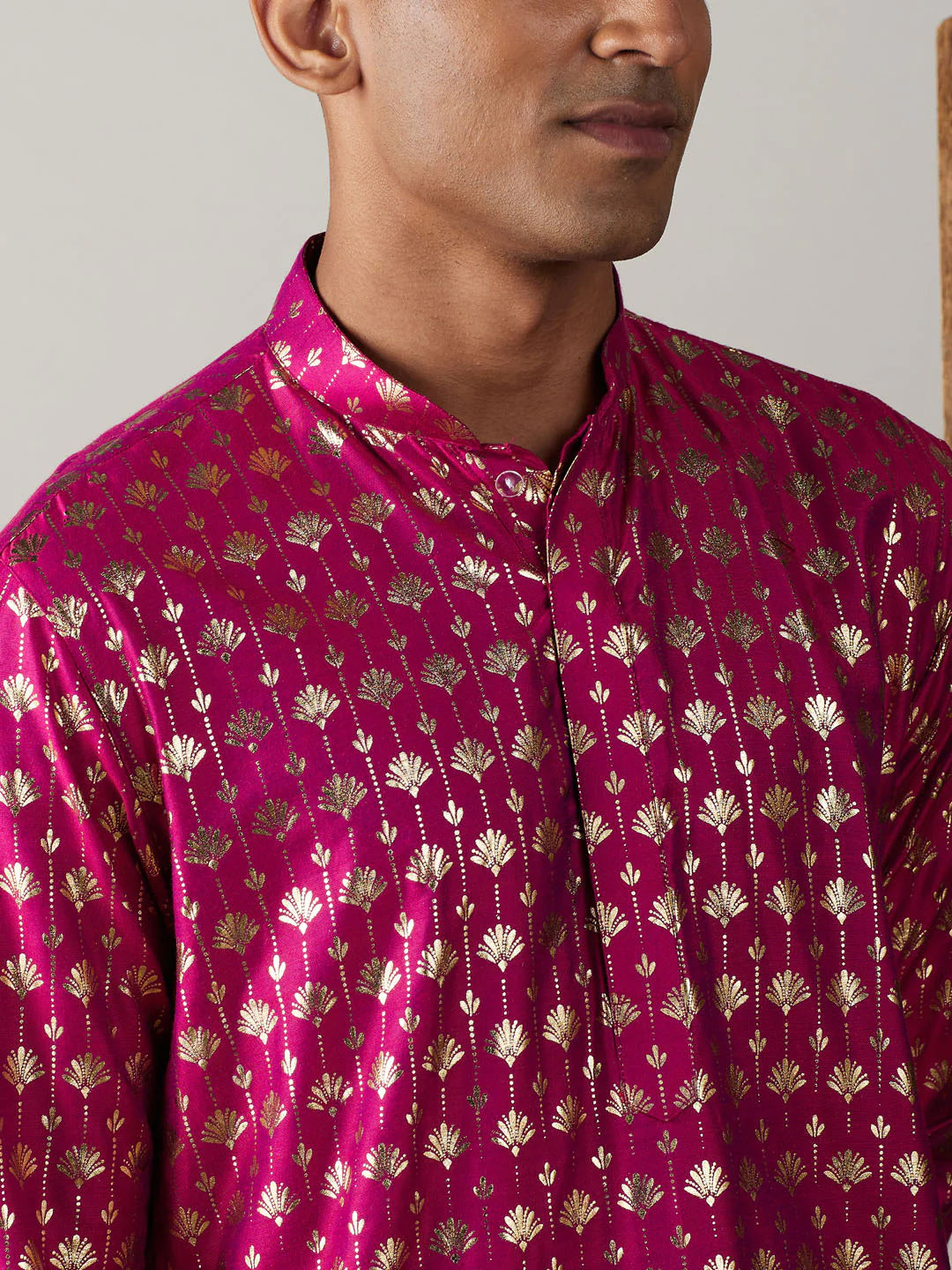 Ensemble pantalon Kurta en soie rose à imprimé artistique pour homme 