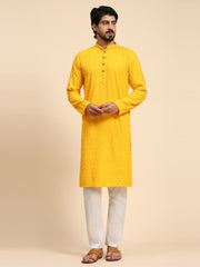 Ensemble pyjama ChikanKari Kurta en rayonne de coton pour hommes de coloris jaune 