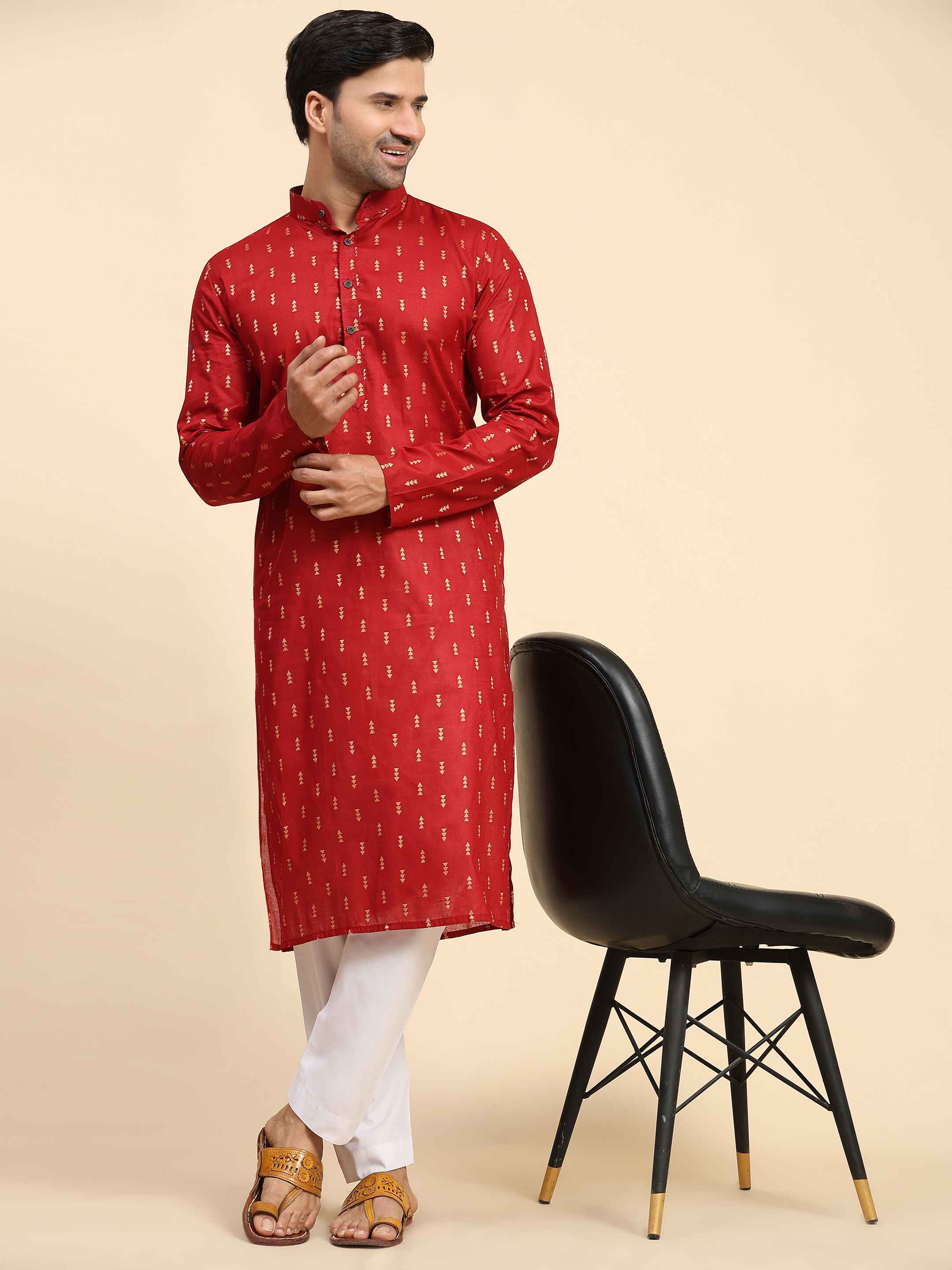 Ensemble pyjama Butti Kurta en coton tissé rouge pour hommes 