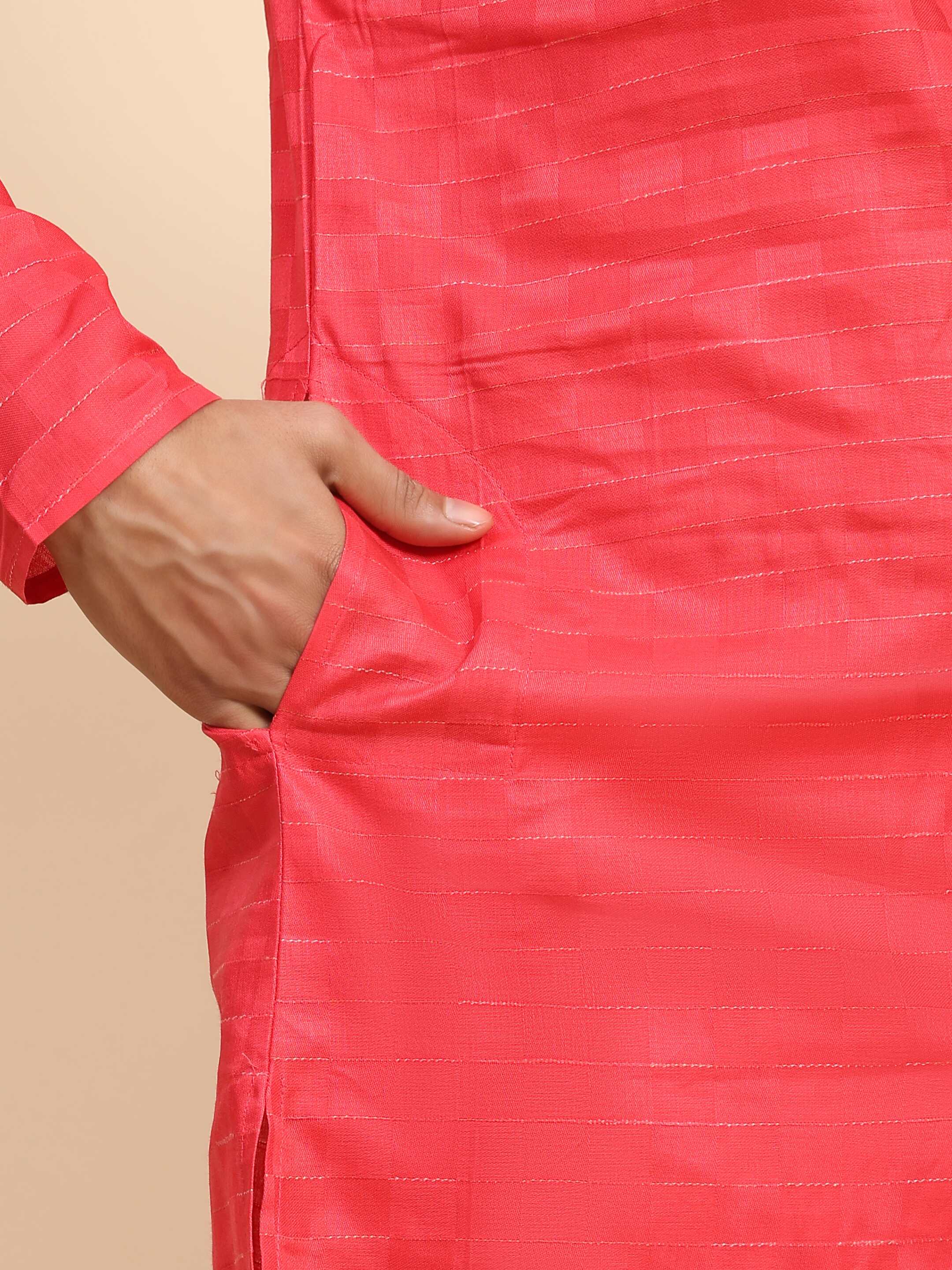 Ensemble pyjama Kurta entièrement tissé en pur coton rouge rosé pour hommes 