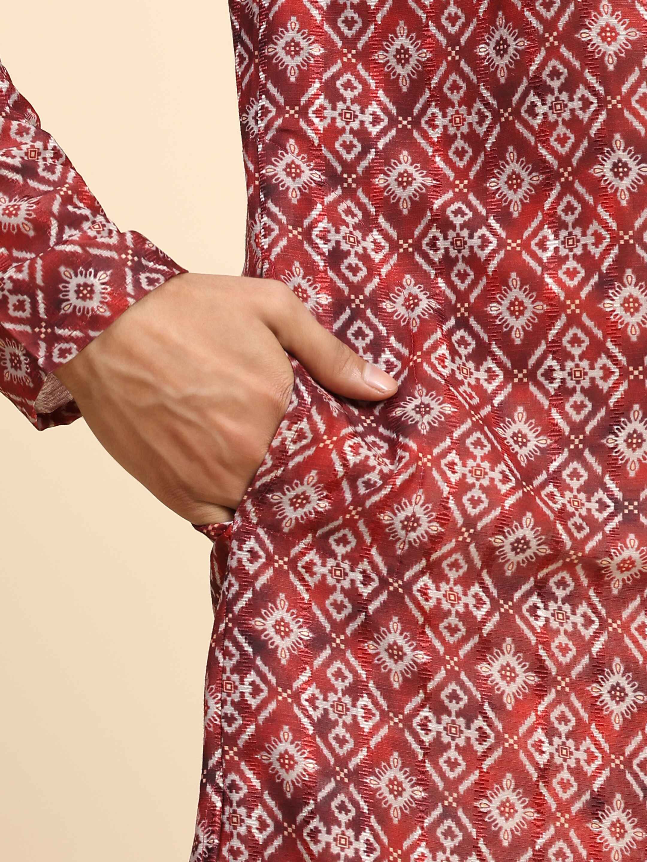 Ensemble pyjama Kurta en coton imprimé numérique rouge Rado pour homme 