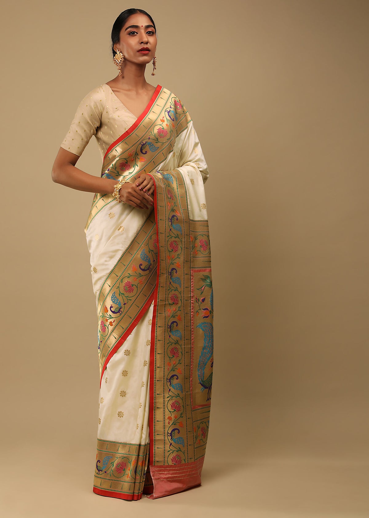 Sari tissé en soie d'art Banarasi blanc