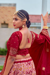 Ensemble de choli Lehenga indien en coton et soie rose prêt à l'emploi pour femmes avec chemisier de créateur et Dupatta pour mariage 