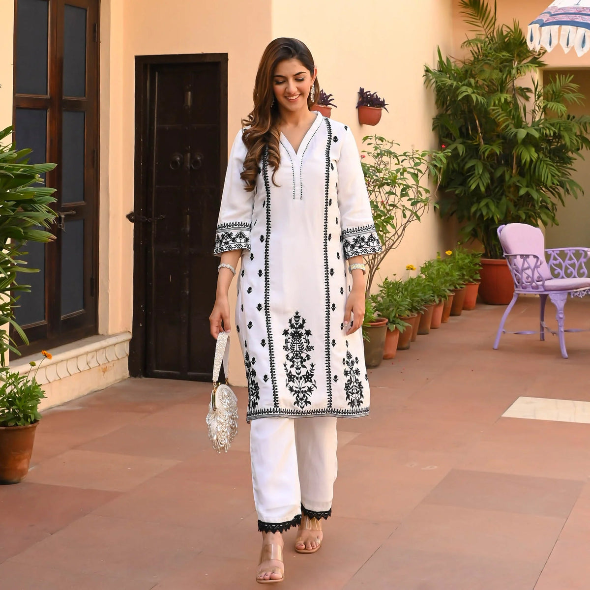 Pantalon Kurti droit blanc en rayonne prêt à porter sans dupatta