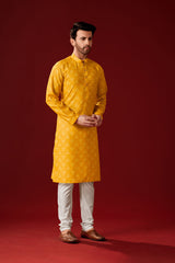 Ensemble pyjama Kurta en coton avec tunique spéciale Haldi jaune pour homme