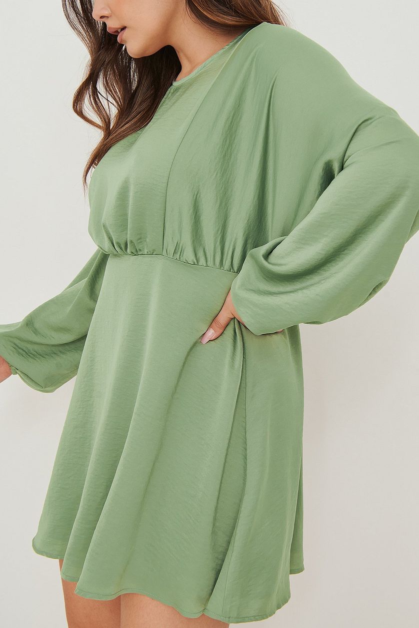 Mint Green Chiffon Balloon Sleeve Flowy Dress