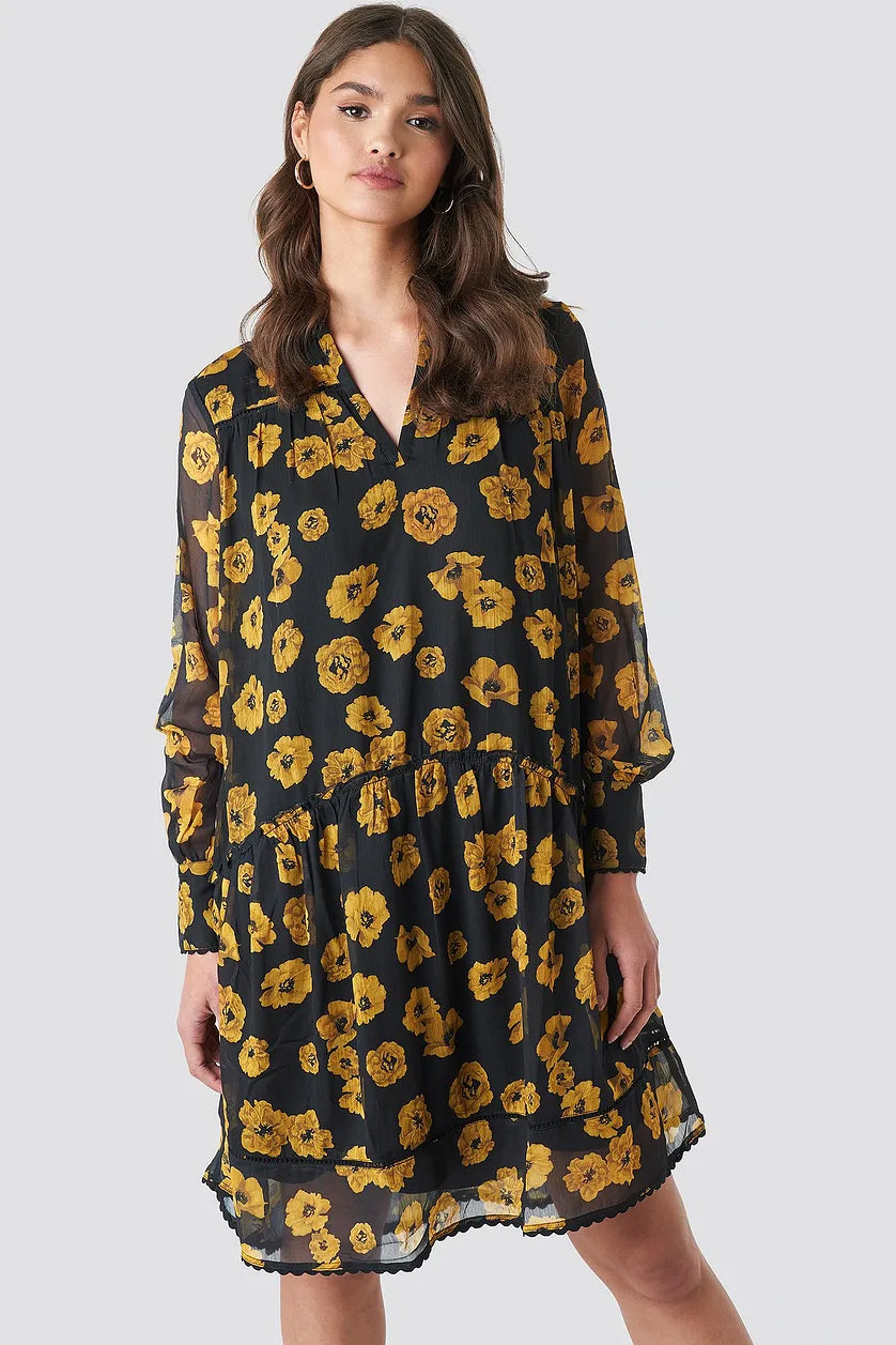 V Neck Flowy Chiffon Dress Black Yellow