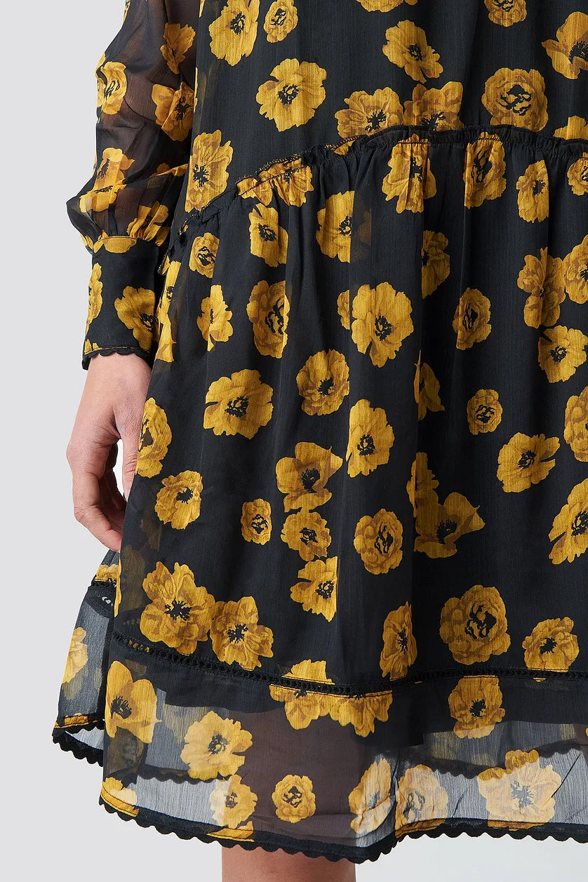 V Neck Flowy Chiffon Dress Black Yellow