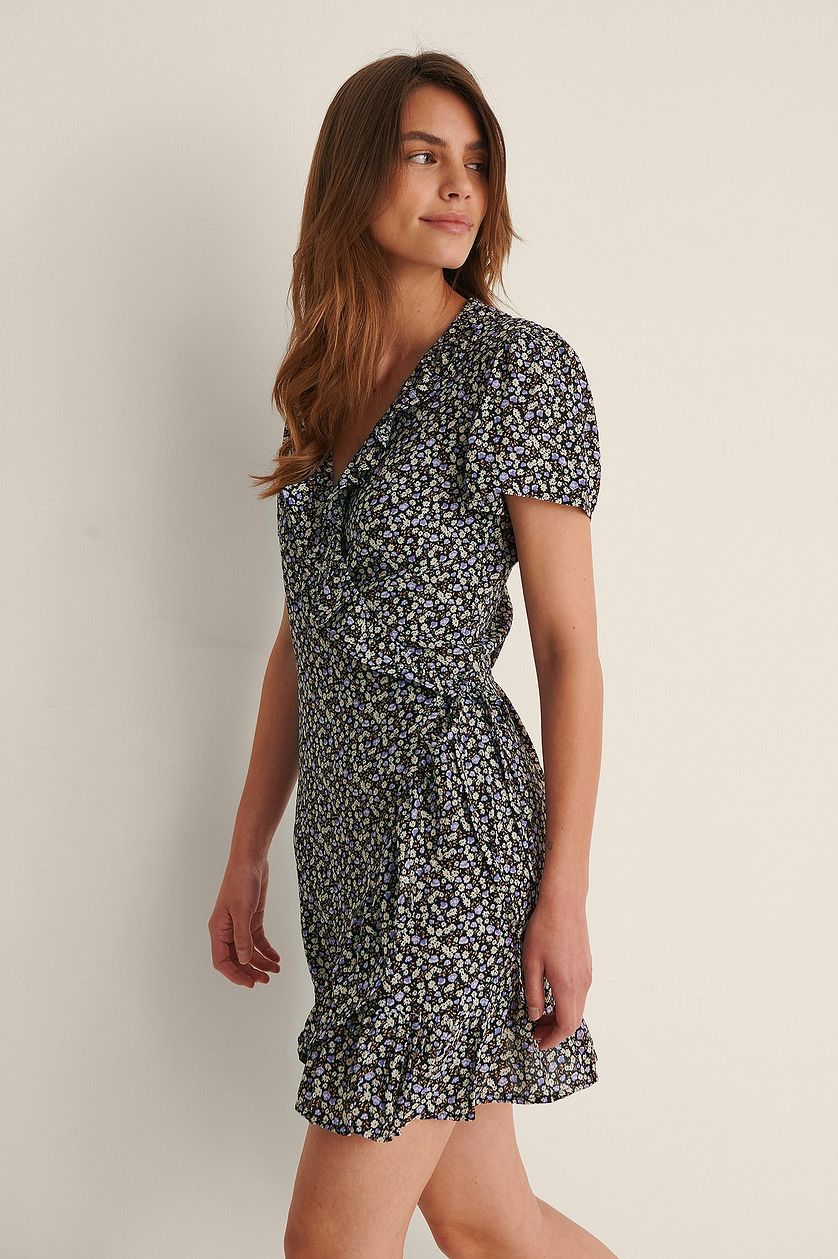 Crepe Short Sleeve Flutter V-Neck Printed Short Casual Dress